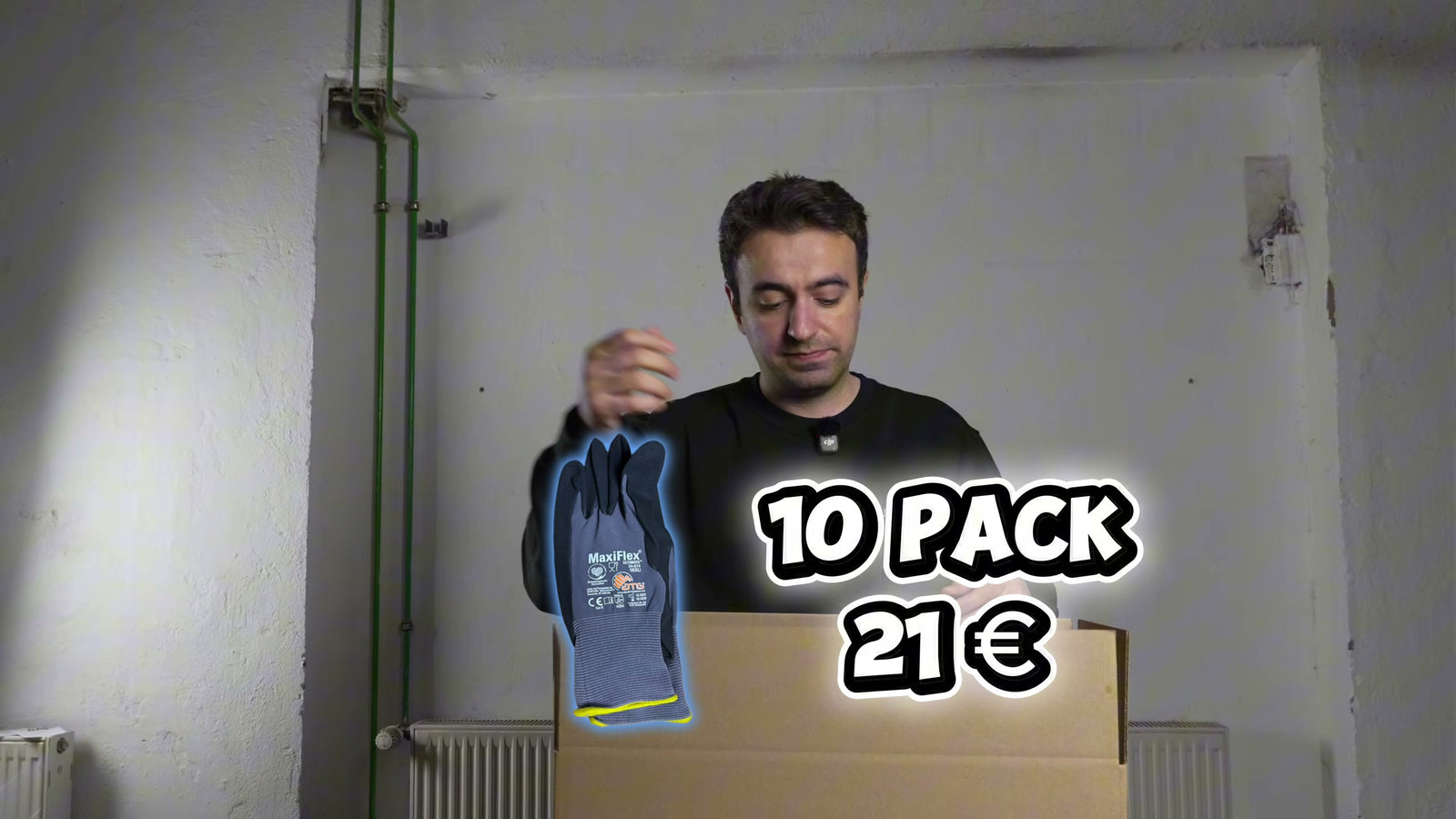 Preis-Einblendungen während der Produktvorstellung im Video.